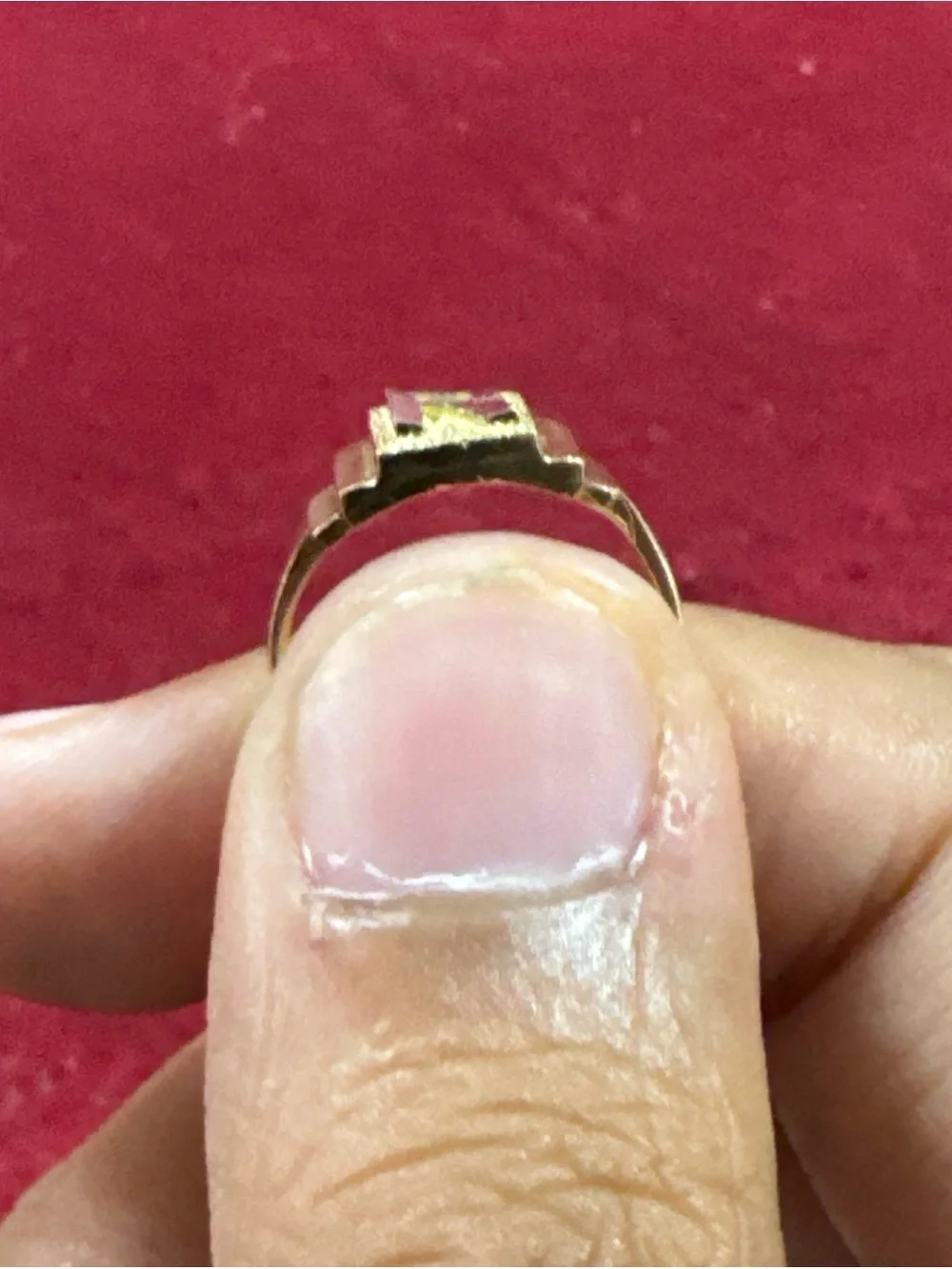 10K Yellow Gold Baby Ring Size 2.5 1.4g New Initial Signet Style